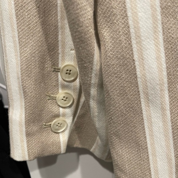 Vertical stripe tunic length blazer by green people - Picture 11 of 12